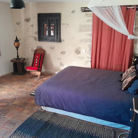 Les Loges De Yoff Bed & Breakfast Ambon Exterior foto