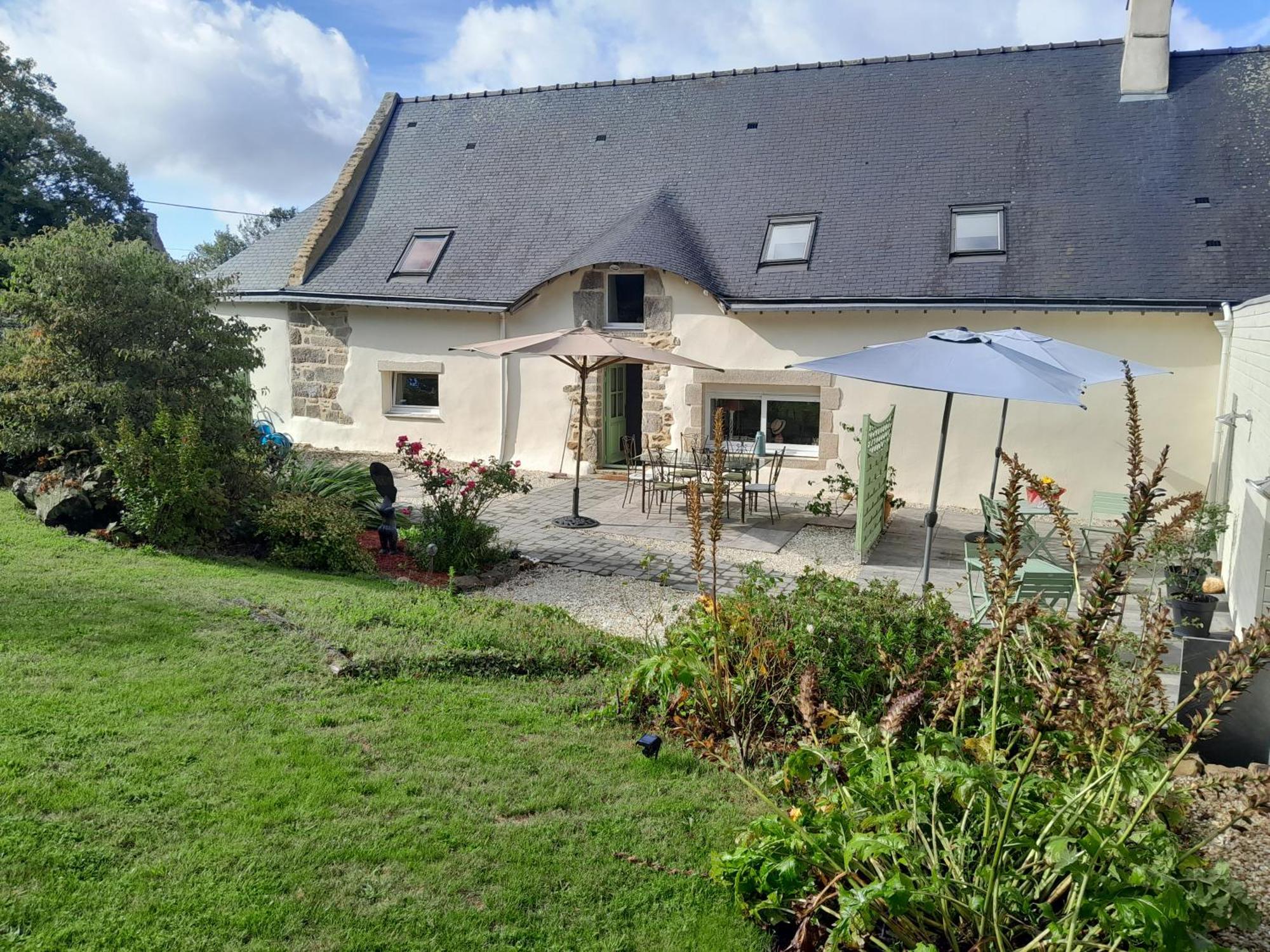 Les Loges De Yoff Bed & Breakfast Ambon Exterior foto